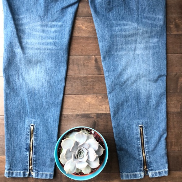 WHBM Light Wash Skinny Ankle Zip Jeans Size 8 - Picture 10 of 14